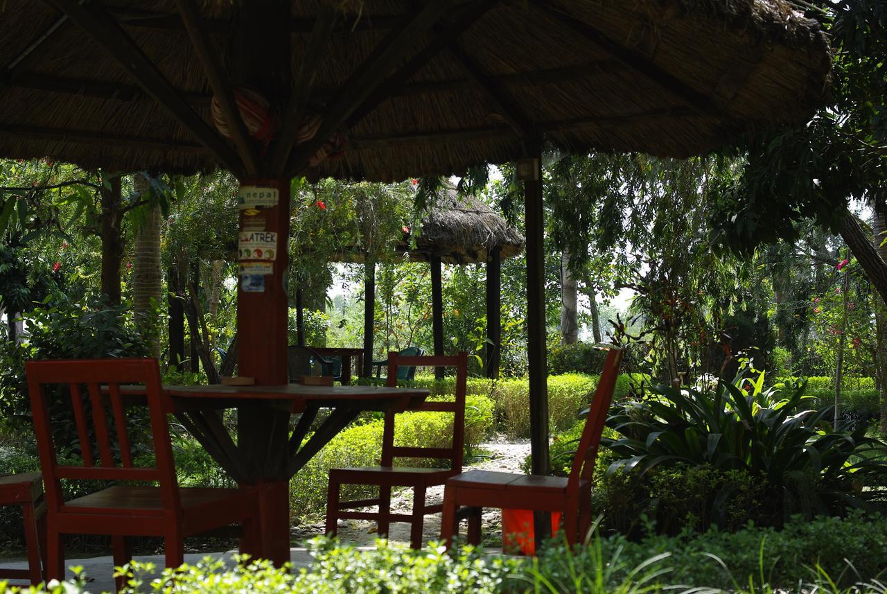 Forest Hideaway Resort Pvt Ltd Bardiya Bagian luar foto